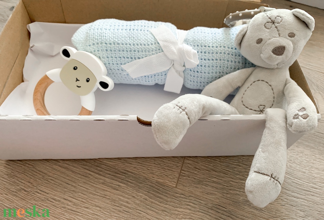 Teddy babaváró box - játék & sport - babalátogató ajándékcsomag - Meska.hu