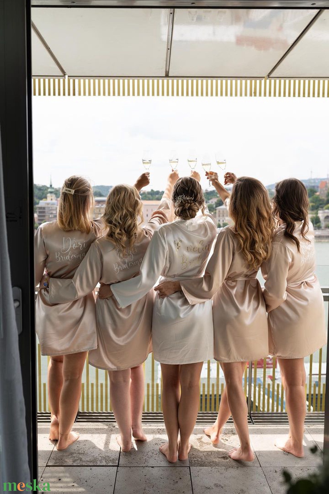 TEAM BRIDE esküvői készülődős köntös CSOMAG - esküvő - kiegészítők - esküvői köntös - Meska.hu TEAM BRIDE esküvői készülődős köntös CSOMAG - esküvő - kiegészítők - esküvői köntös - Meska.hu