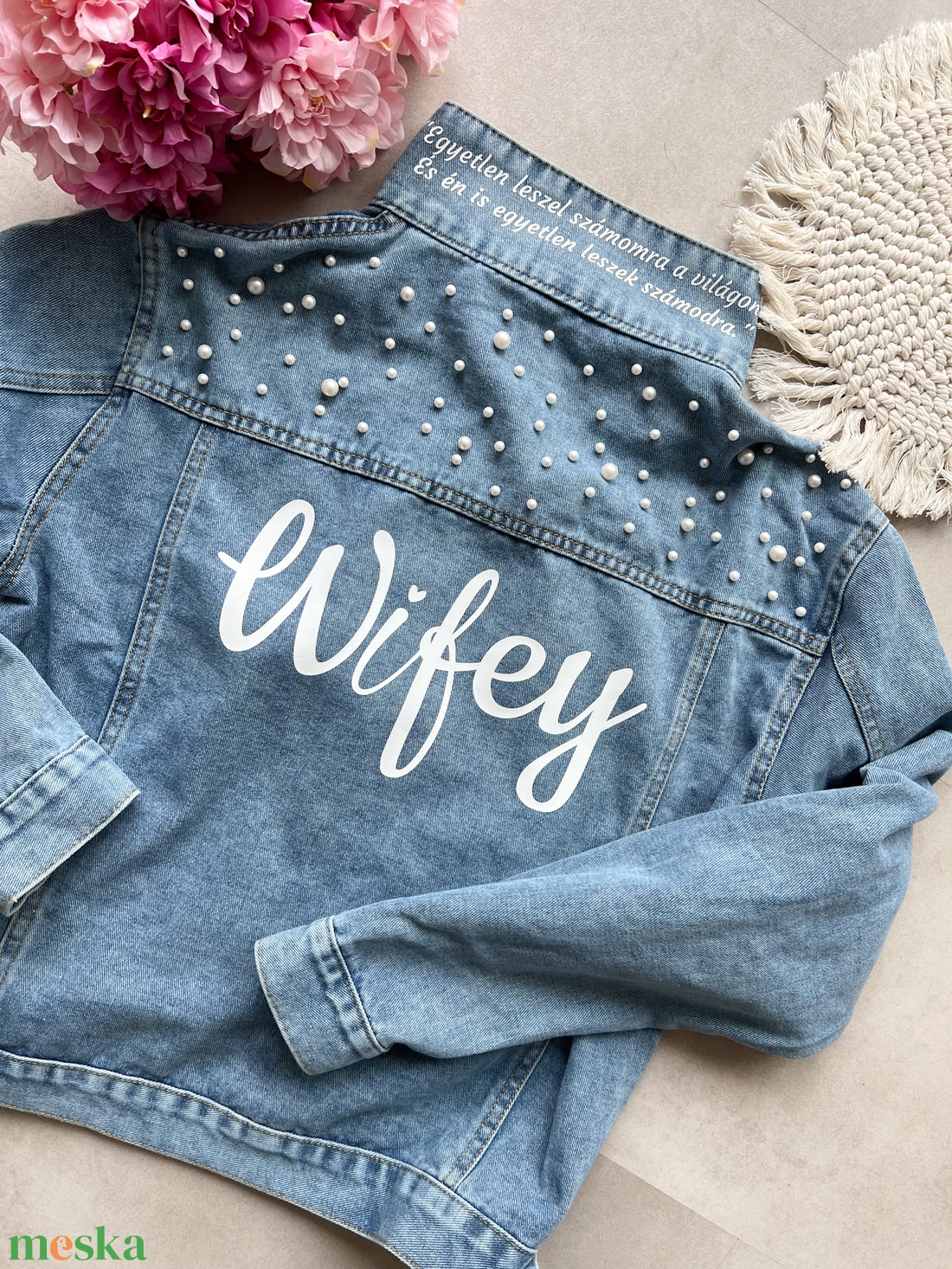 Wifey esküvői farmerkabát a menyasszonyoknak � egyedi felirattal - esküvő - ruha - menyasszonyi ruha - Meska.hu