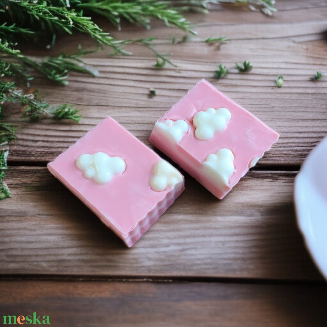 Málnás pannacotta kecsketejes szappan/kicsi/ - szépségápolás - szappan & fürdés - kézműves szappan - Meska.hu