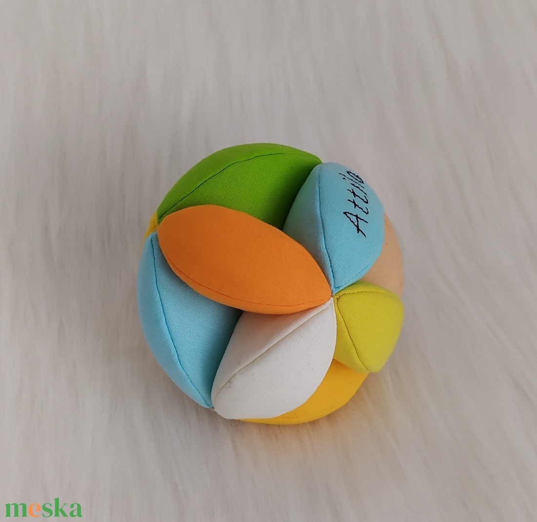 Névre szóló babalabda (12 cm átmérőjű) - Attila - játék & sport - 3 éves kor alattiaknak - babalabda - Meska.hu Névre szóló babalabda (12 cm átmérőjű) - Attila - játék & sport - 3 éves kor alattiaknak - babalabda - Meska.hu