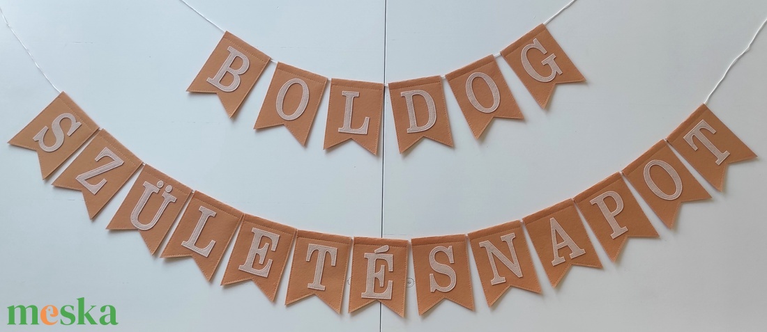 BOLDOG SZÜLETÉSNAPOT - zászlófüzér - otthon & életmód - dekoráció - fali és függő dekoráció - falra akasztható dekor - Meska.hu