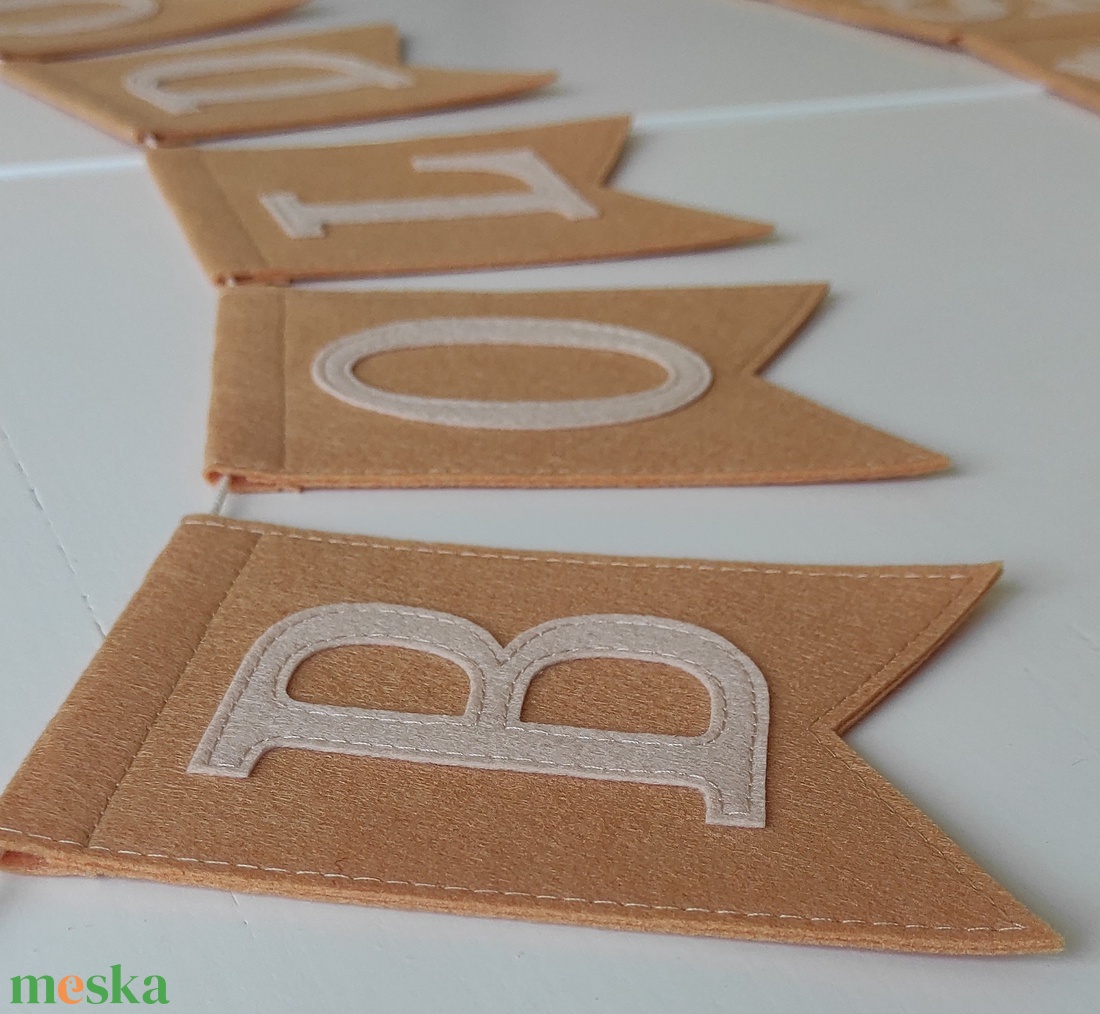 BOLDOG SZÜLETÉSNAPOT - zászlófüzér - otthon & életmód - dekoráció - fali és függő dekoráció - falra akasztható dekor - Meska.hu