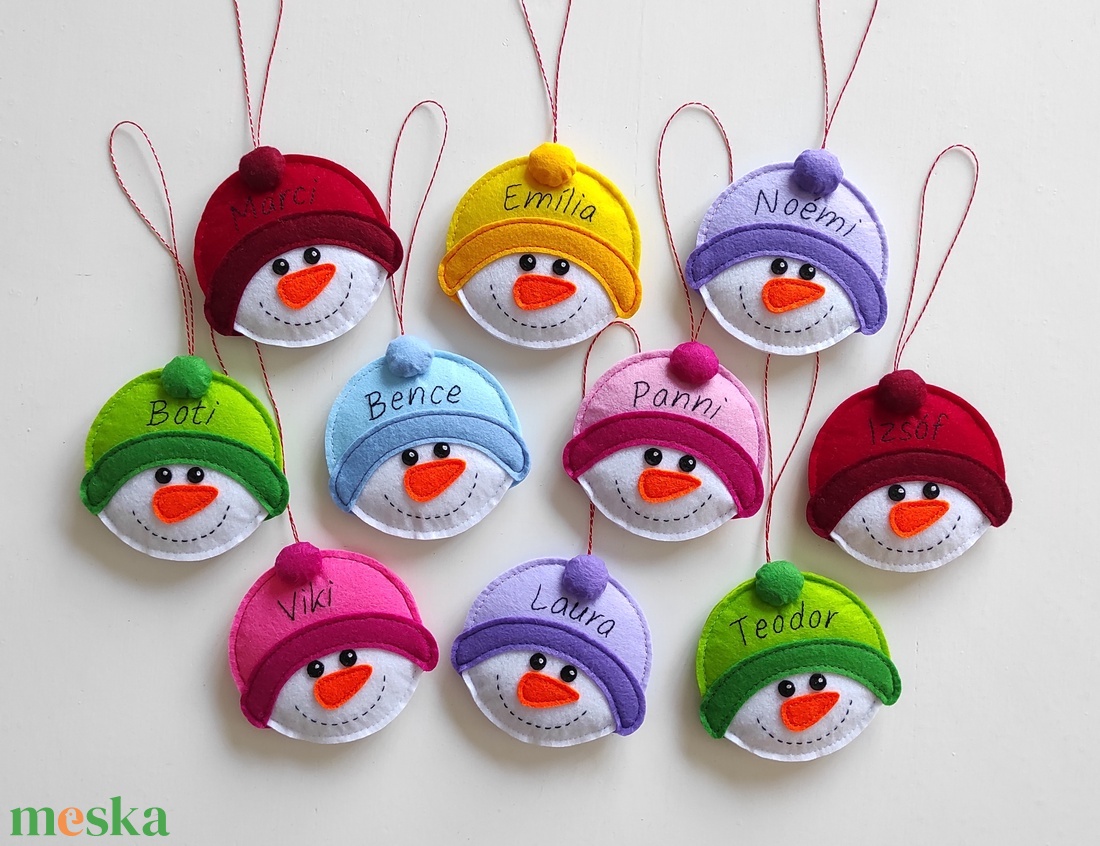 Névre szóló hóemberek... - karácsony - karácsonyi lakásdekoráció - karácsonyfadíszek - Meska.hu Névre szóló hóemberek... - karácsony - karácsonyi lakásdekoráció - karácsonyfadíszek - Meska.hu