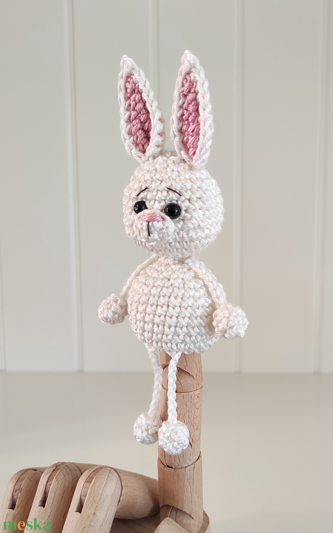 Késztermék! Amigurumi ujjbáb - Bella a nyuszi - játék & sport - bábok - ujjbáb - Meska.hu Késztermék! Amigurumi ujjbáb - Bella a nyuszi - játék & sport - bábok - ujjbáb - Meska.hu