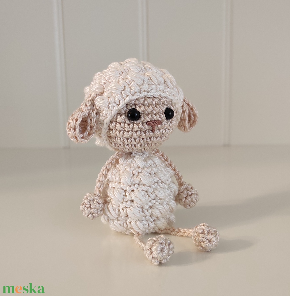 Késztermék! Amigurumi ujjbáb - Pille a bárány - játék & sport - bábok - ujjbáb - Meska.hu Késztermék! Amigurumi ujjbáb - Pille a bárány - játék & sport - bábok - ujjbáb - Meska.hu