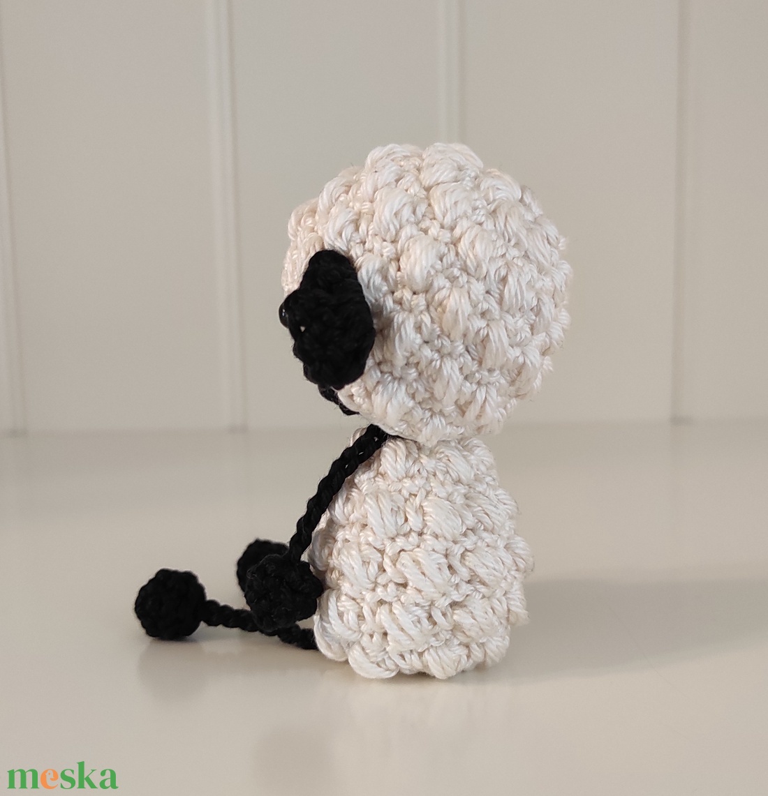 Késztermék! Amigurumi ujjbáb - Fekete bárány - játék & sport - bábok - ujjbáb - Meska.hu Késztermék! Amigurumi ujjbáb - Fekete bárány - játék & sport - bábok - ujjbáb - Meska.hu