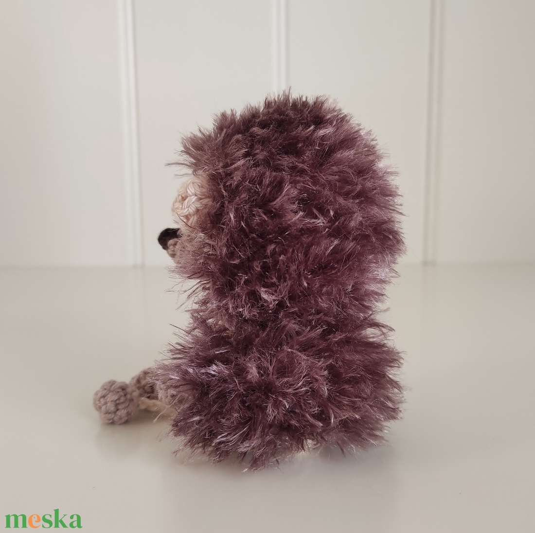 KÉSZLETEN!  Késztermék! Amigurumi ujjbáb - Guszti a kis süni - játék & sport - bábok - ujjbáb - Meska.hu