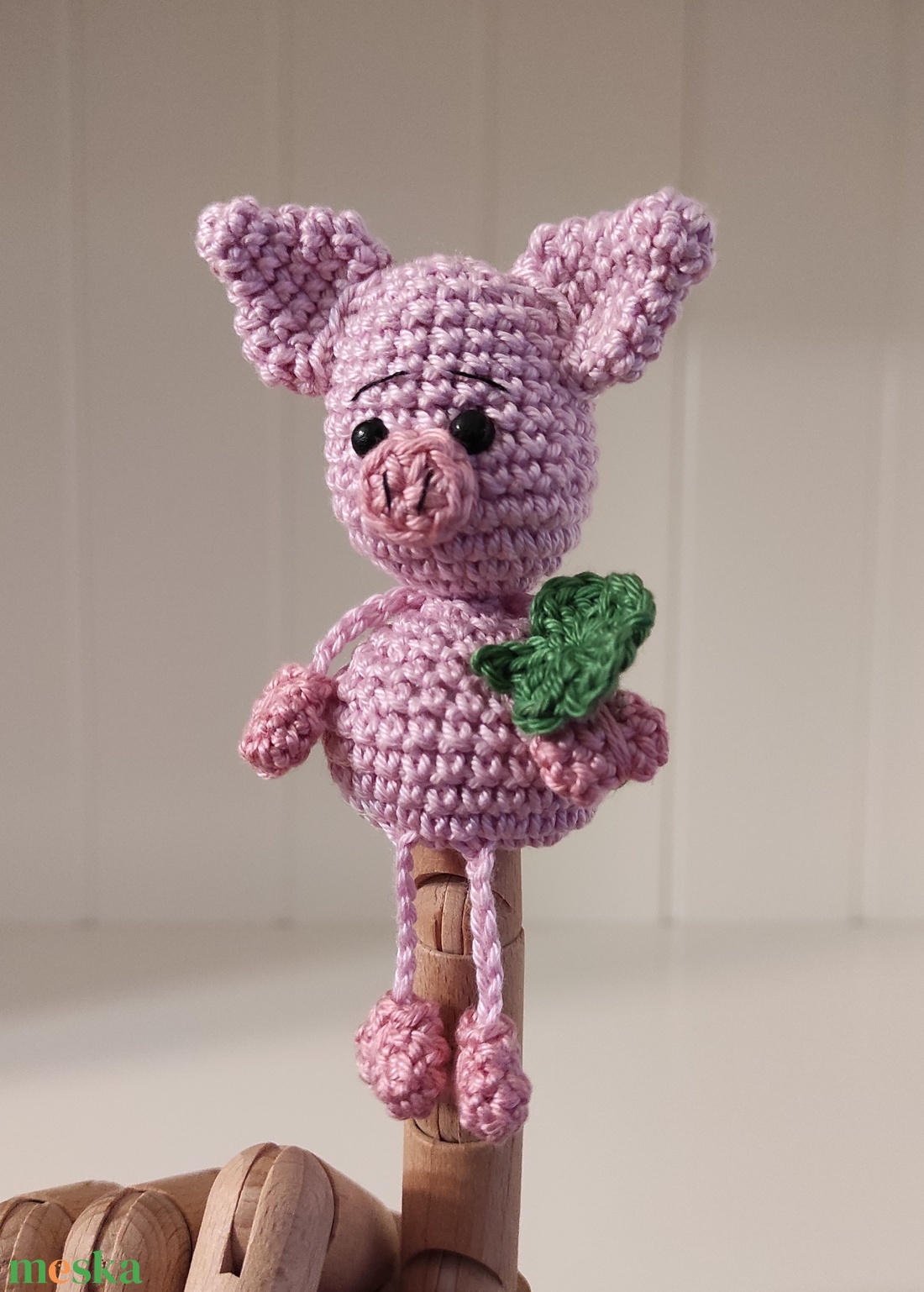 Késztermék! Amigurumi ujjbáb - Kismalac - játék & sport - bábok - ujjbáb - Meska.hu