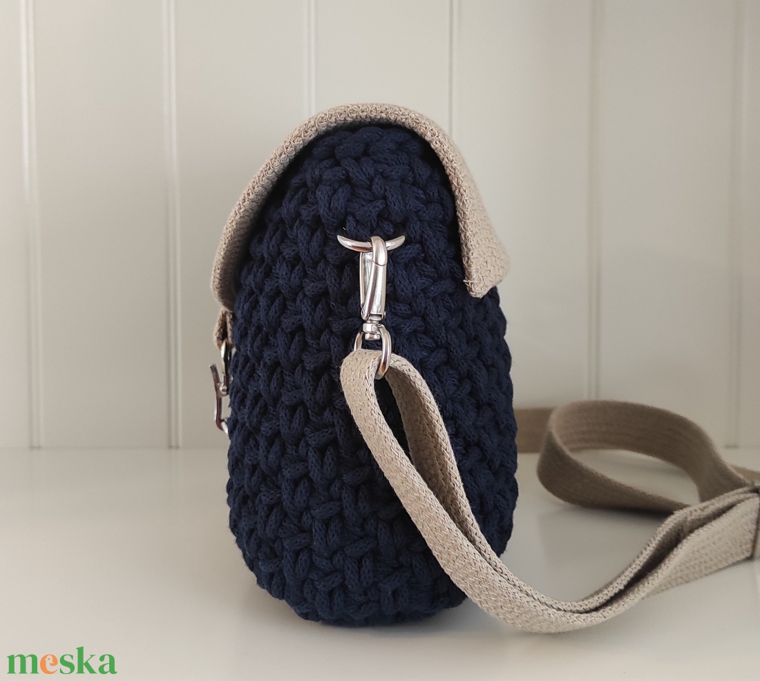 Horgolt táska... - táska & tok - kézitáska & válltáska - vállon átvethető táska - Meska.hu