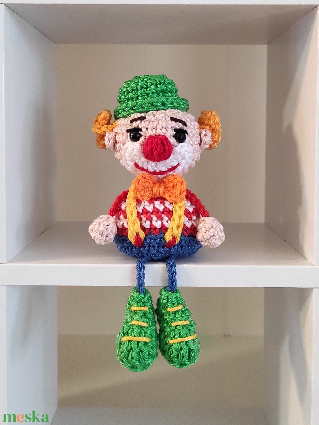 KÉSZLETEN!  Késztermék! Amigurumi bohóc ujjbáb - játék & sport - bábok - ujjbáb - Meska.hu