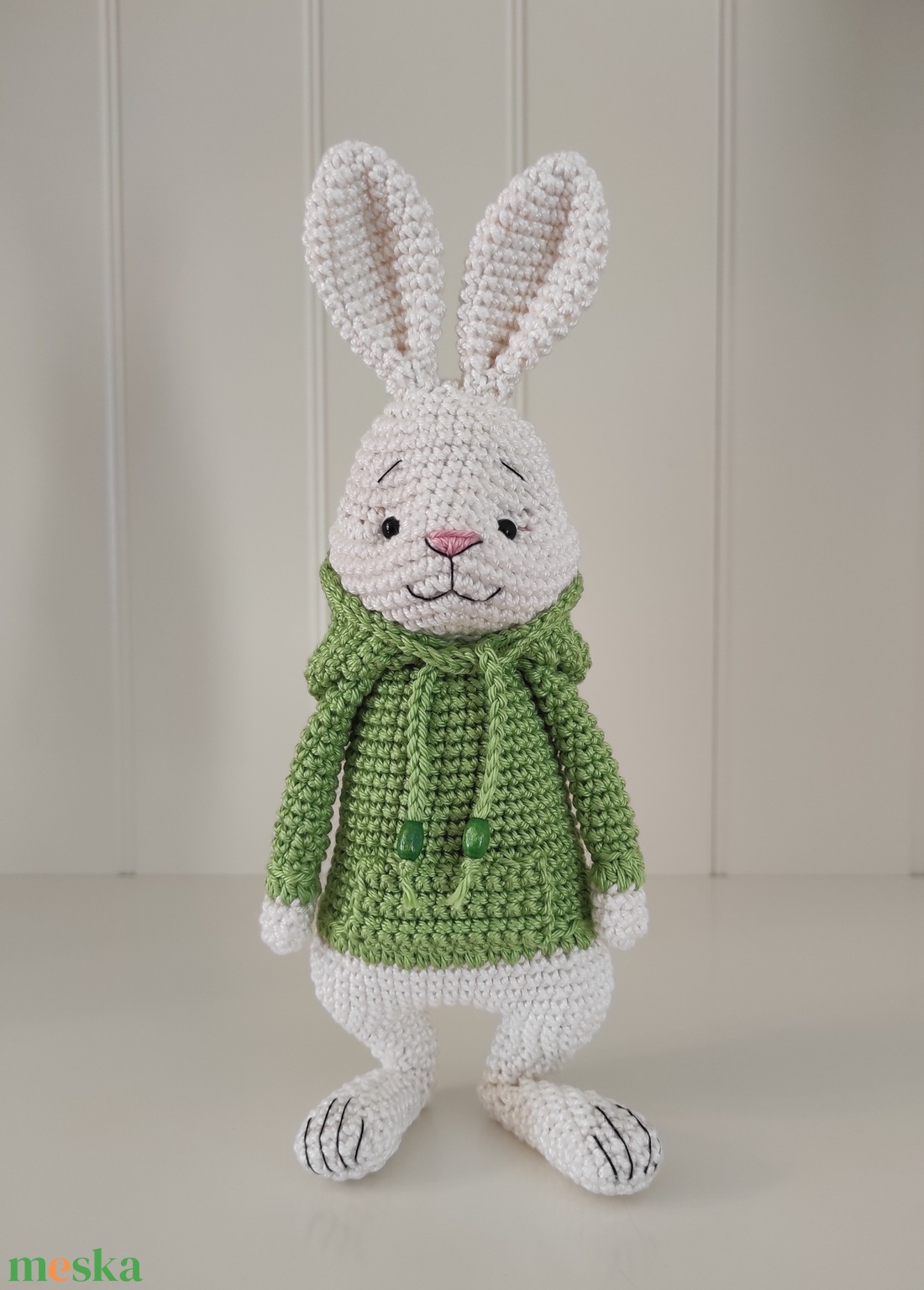 Nyuszi kapucnis pulcsiban... - játék & sport - plüssállat & játékfigura - nyuszi - Meska.hu