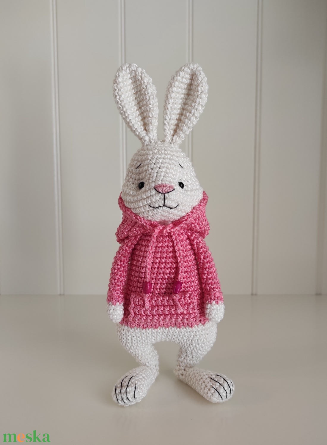 Nyuszi kapucnis pulcsiban... - játék & sport - plüssállat & játékfigura - nyuszi - Meska.hu