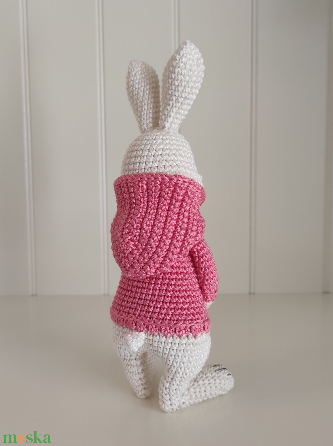 Nyuszi kapucnis pulcsiban... - játék & sport - plüssállat & játékfigura - nyuszi - Meska.hu