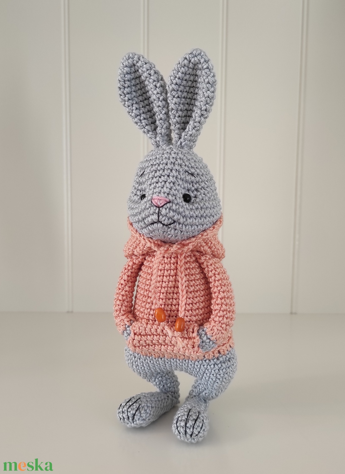 RENDELHETŐ!  Nyuszi kapucnis pulcsiban... - játék & sport - plüssállat & játékfigura - nyuszi - Meska.hu