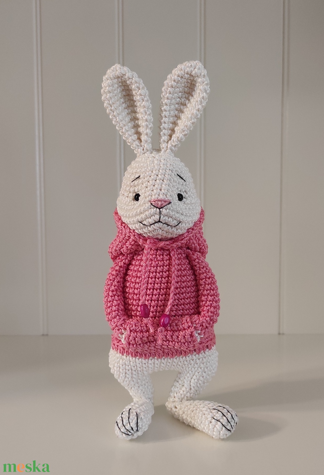 KÉSZLETEN!  Nyuszi kapucnis pulcsiban... - játék & sport - plüssállat & játékfigura - nyuszi - Meska.hu