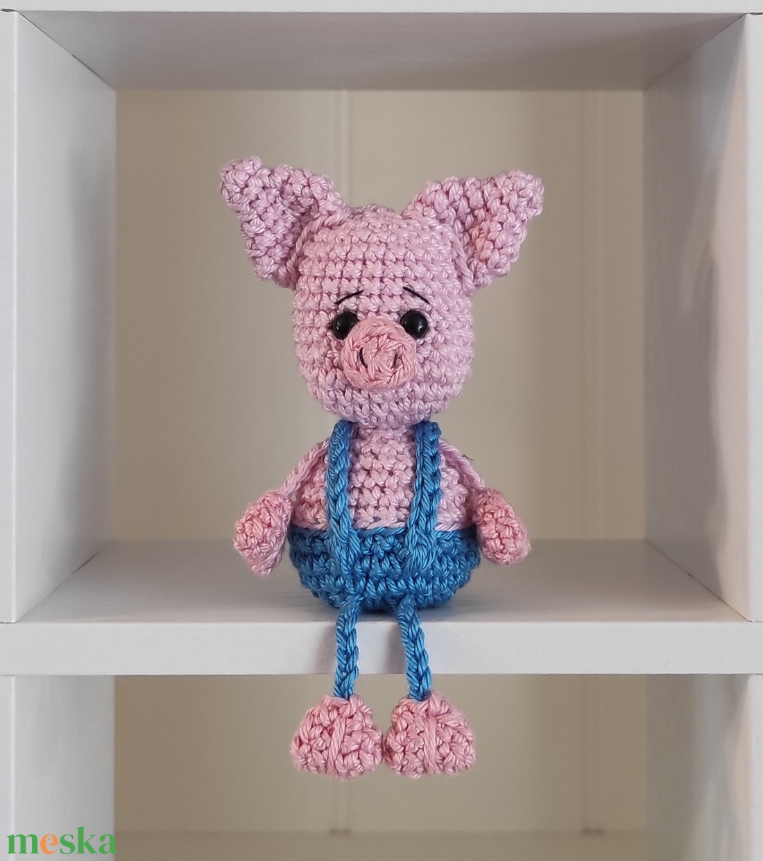 KÉSZLETEN!  Késztermék! Amigurumi ujjbáb - Misi a kismalac (kék) - játék & sport - bábok - ujjbáb - Meska.hu