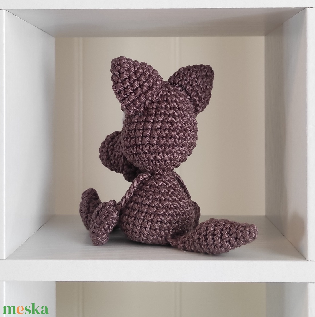 KÉSZLETEN!  Késztermék! Amigurumi Karesz a farkas ujjbáb - játék & sport - bábok - ujjbáb - Meska.hu
