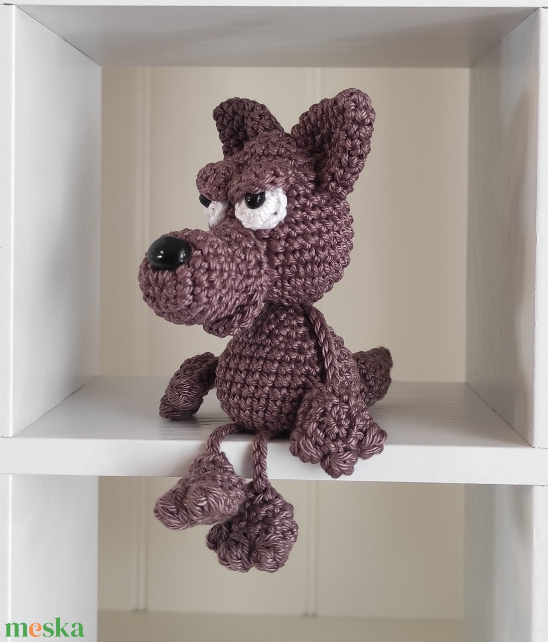 KÉSZLETEN!  Késztermék! Amigurumi Karesz a farkas ujjbáb - játék & sport - bábok - ujjbáb - Meska.hu