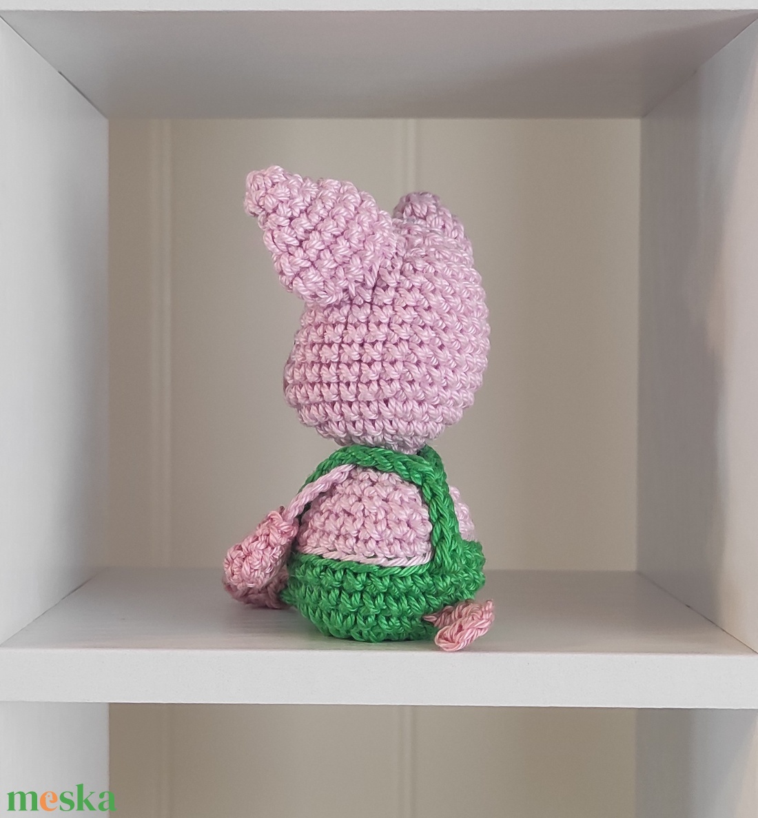 KÉSZLETEN!  Késztermék! Amigurumi ujjbáb - Misi a kismalac (zöld) - játék & sport - bábok - ujjbáb - Meska.hu