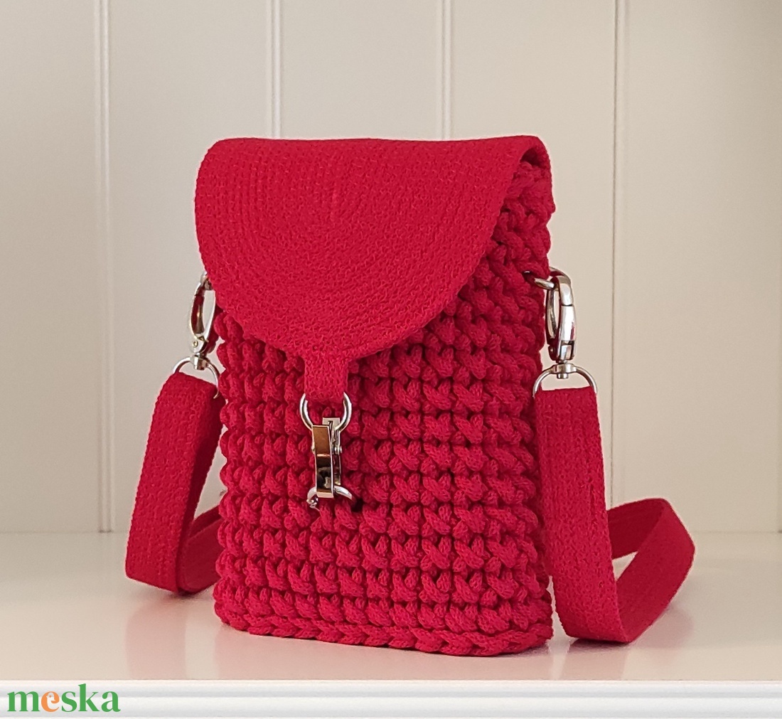 Mini crossbody - piros... - táska & tok - kézitáska & válltáska - vállon átvethető táska - Meska.hu
