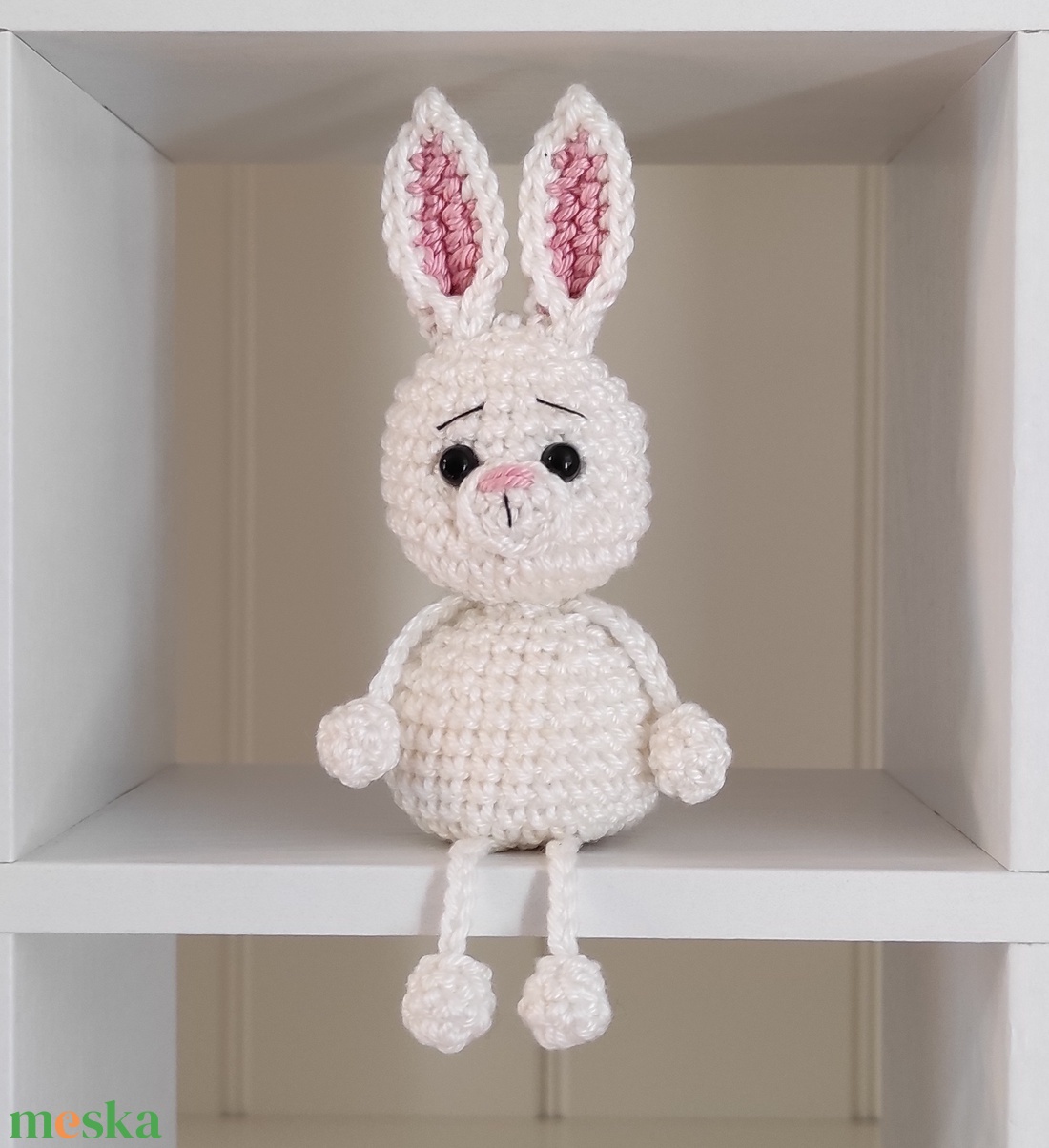 KÉSZLETEN!  Késztermék! Amigurumi ujjbáb - Nyuszi - játék & sport - bábok - ujjbáb - Meska.hu