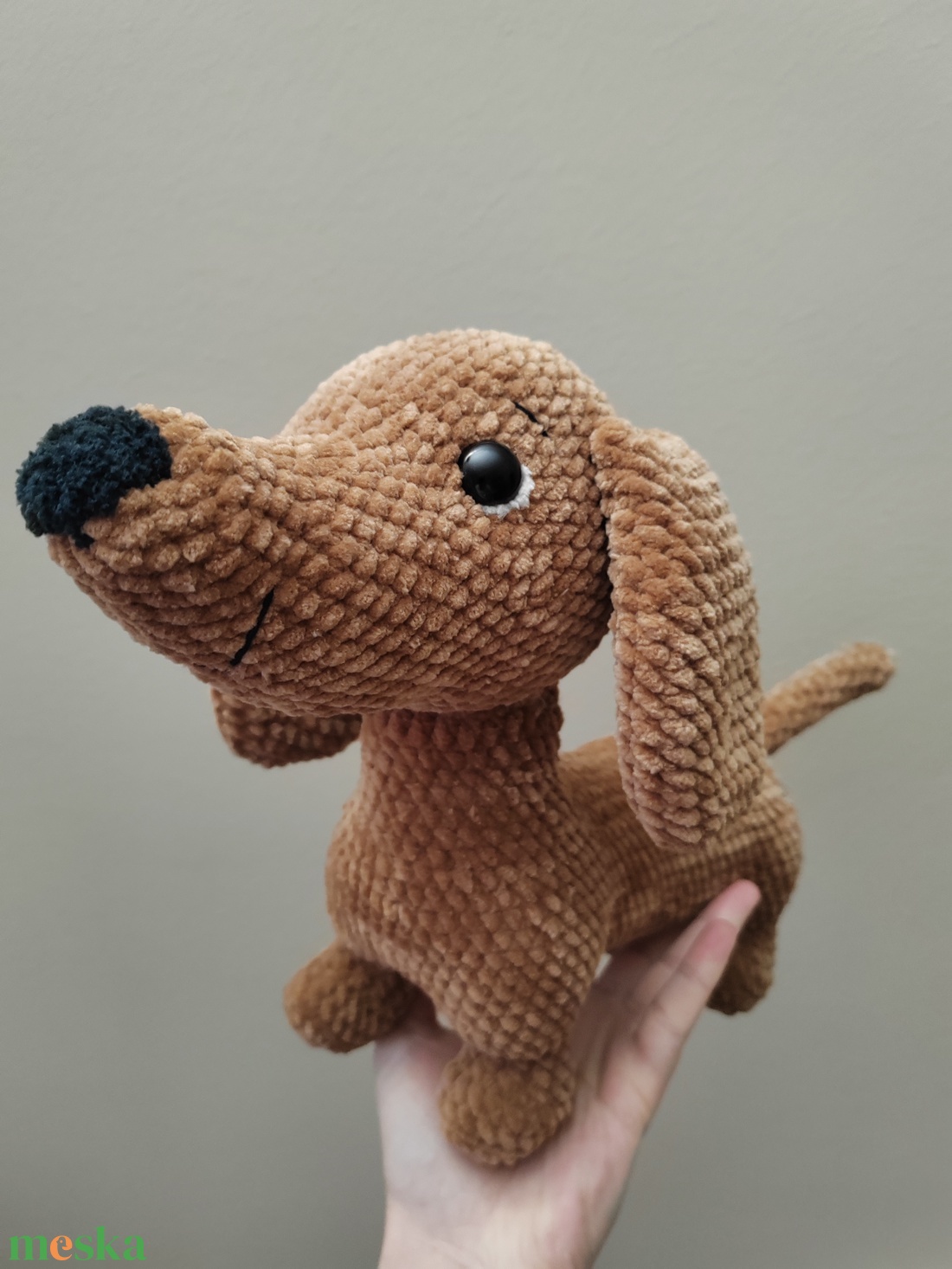 Horgolt, amigurumi tacskó - játék & sport - plüssállat & játékfigura - kutya - Meska.hu