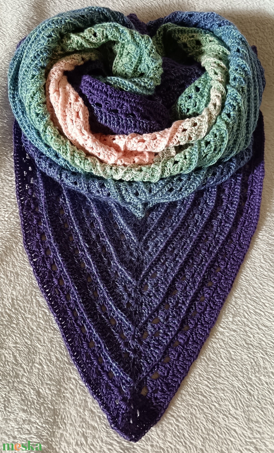 Horgolt vállkendő Tavasz  - ruha & divat - sál, sapka, kendő - kendő - Meska.hu