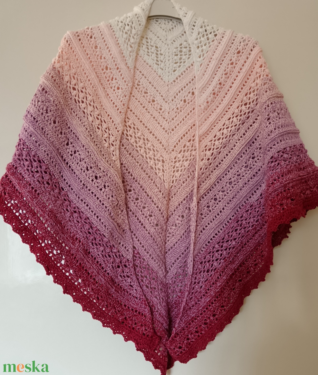 Horgolt vállkendő Mályva  - ruha & divat - sál, sapka, kendő - kendő - Meska.hu