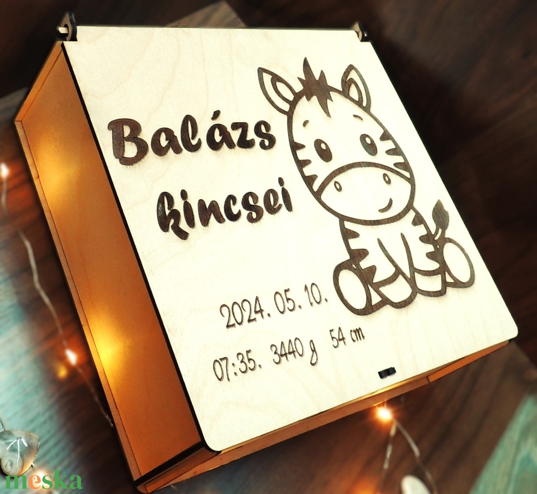 Baba ajándék doboz keresztelőre, babalátogatóba, névadóra - kellékek & szerszámok - csomagolóanyag - doboz, henger - Meska.hu Baba ajándék doboz keresztelőre, babalátogatóba, névadóra - kellékek & szerszámok - csomagolóanyag - doboz, henger - Meska.hu
