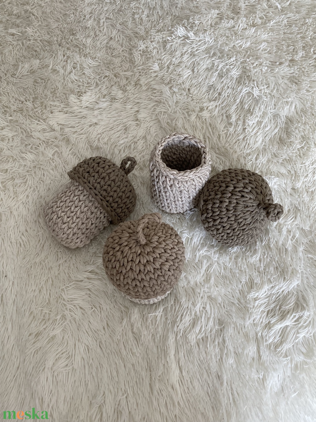 Makkocska fedeles kosár - otthon & életmód - dekoráció - asztal és polc dekoráció - asztaldísz - Meska.hu Makkocska fedeles kosár - otthon & életmód - dekoráció - asztal és polc dekoráció - asztaldísz - Meska.hu