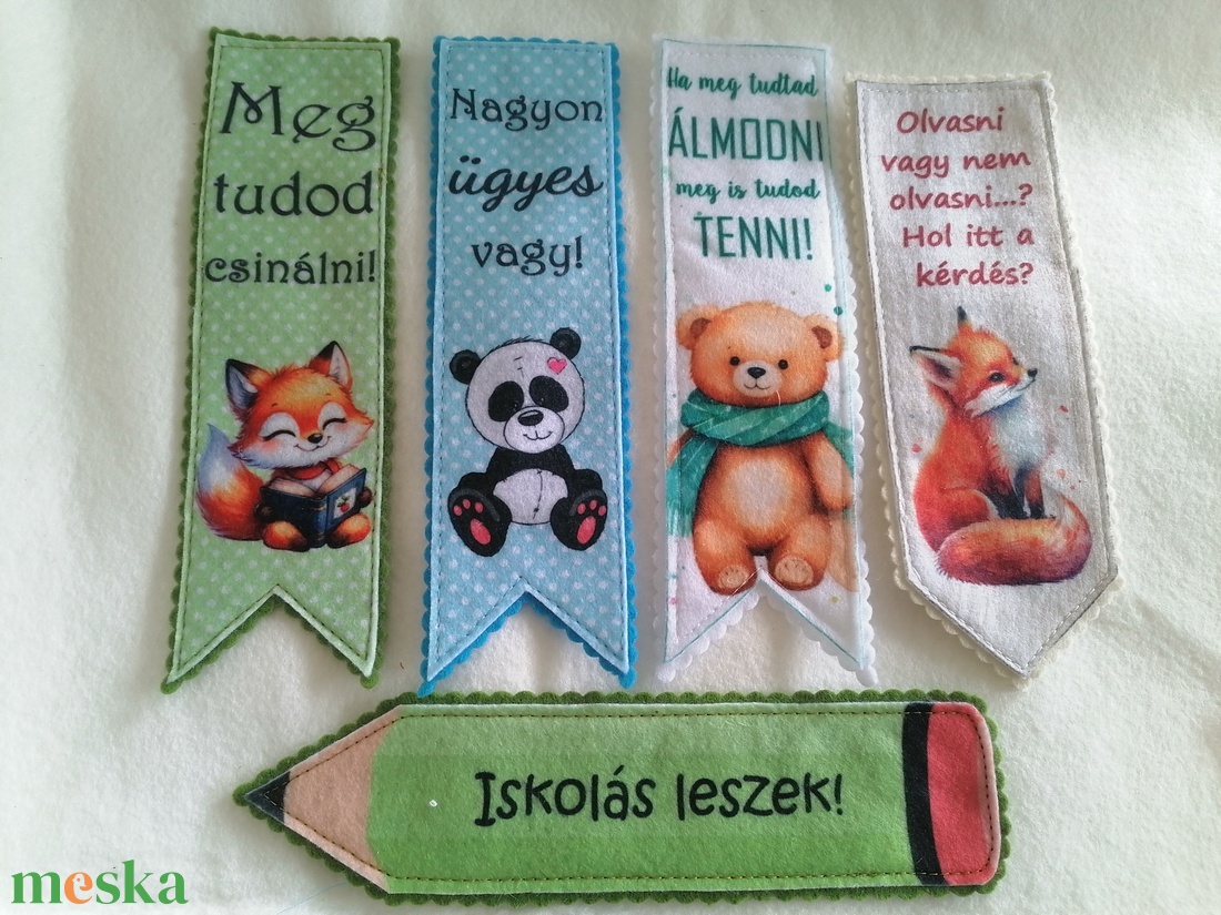 Könyvjelző - könyv & zene - könyvjelző - Meska.hu Könyvjelző - könyv & zene - könyvjelző - Meska.hu