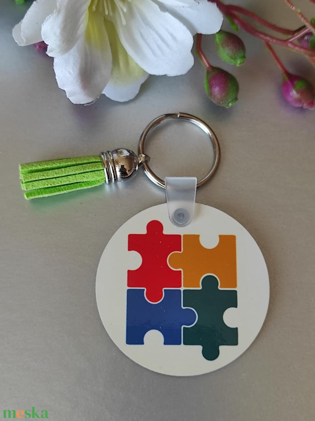 'Just different - Not less' autizmus tudatosság kulcstartó - táska & tok - kulcstartó & táskadísz - kulcstartó - Meska.hu 'Just different - Not less' autizmus tudatosság kulcstartó - táska & tok - kulcstartó & táskadísz - kulcstartó - Meska.hu