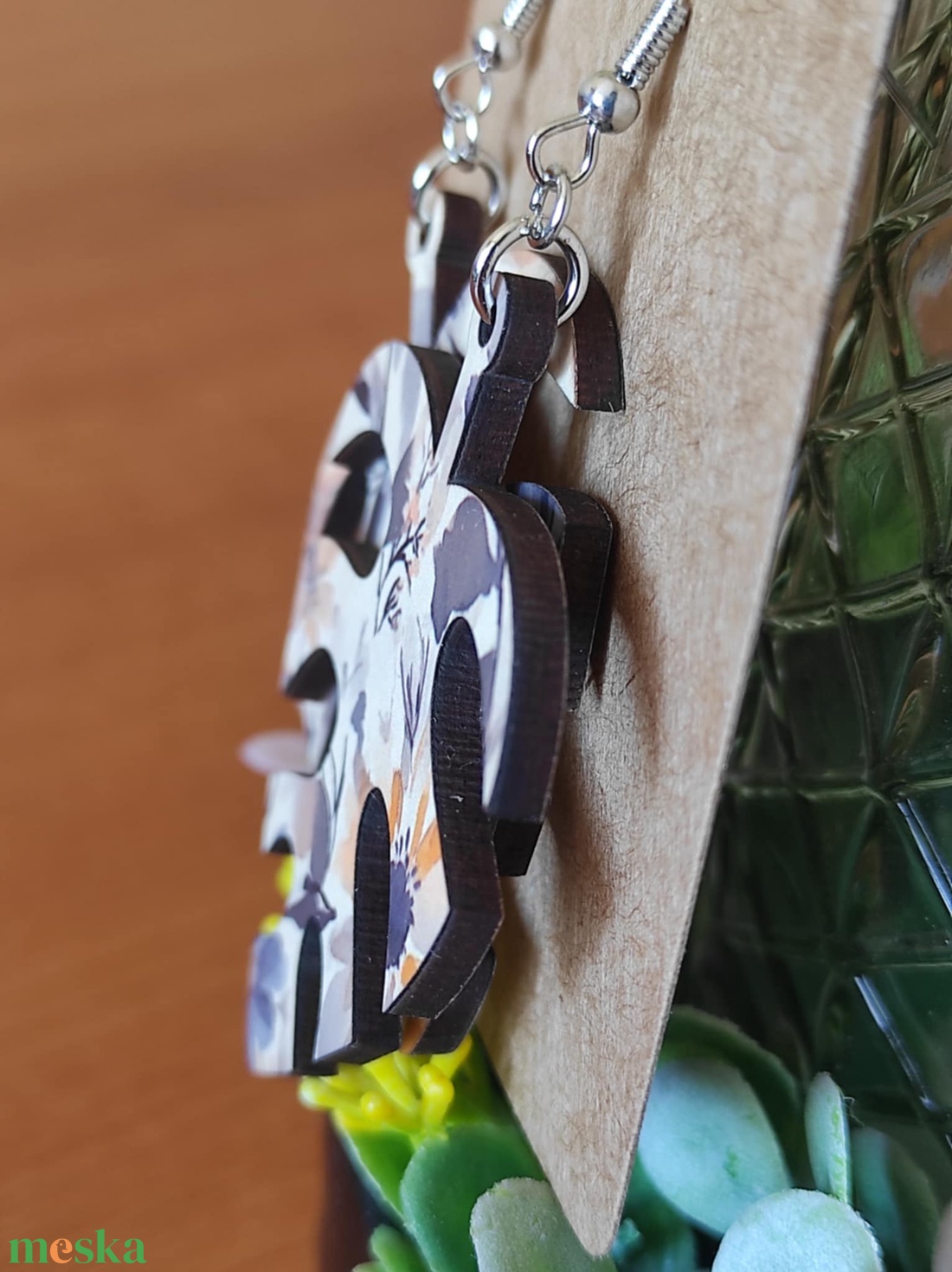 'Virágos Monstera' fa fülbevaló - ékszer - fülbevaló - lógó fülbevaló - Meska.hu 'Virágos Monstera' fa fülbevaló - ékszer - fülbevaló - lógó fülbevaló - Meska.hu