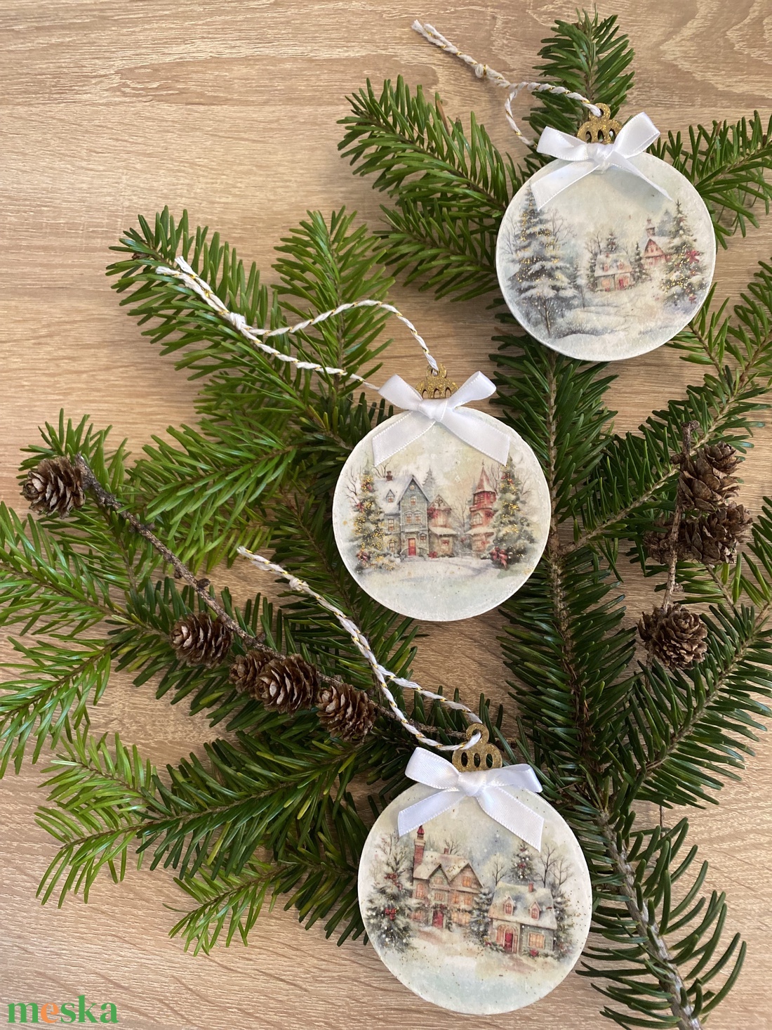 Csodálatos karácsony falap karácsonyfadíszek - karácsony - karácsonyi lakásdekoráció - karácsonyfadíszek - Meska.hu