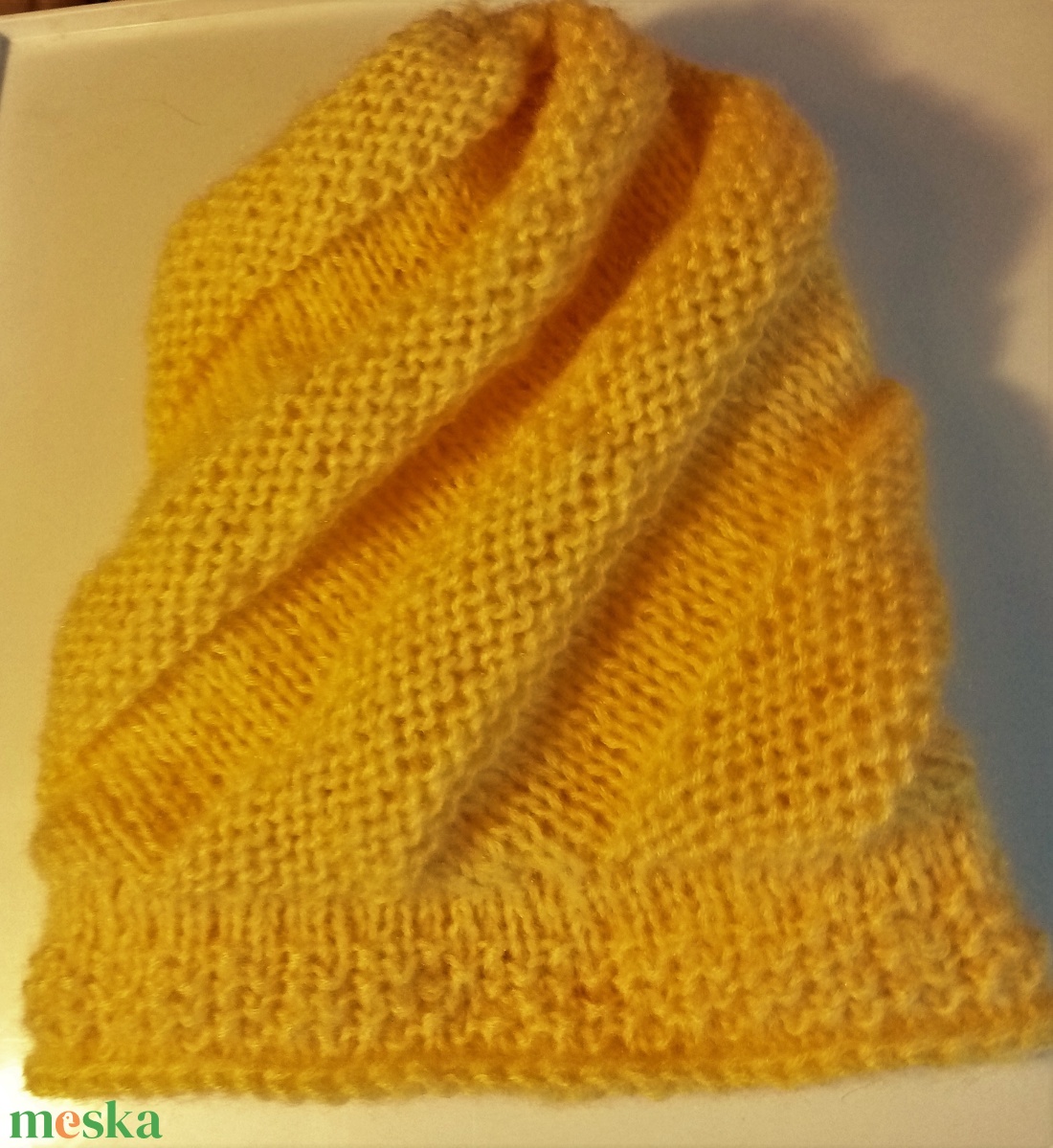 NAPSUGÁR MOHAIR CSIGASAPKA - ruha & divat - sál, sapka, kendő - sapka - Meska.hu NAPSUGÁR MOHAIR CSIGASAPKA - ruha & divat - sál, sapka, kendő - sapka - Meska.hu