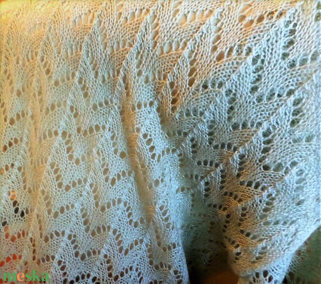 CSIPKEMINTÁS ANGORA STÓLA - ruha & divat - sál, sapka, kendő - stóla - Meska.hu CSIPKEMINTÁS ANGORA STÓLA - ruha & divat - sál, sapka, kendő - stóla - Meska.hu