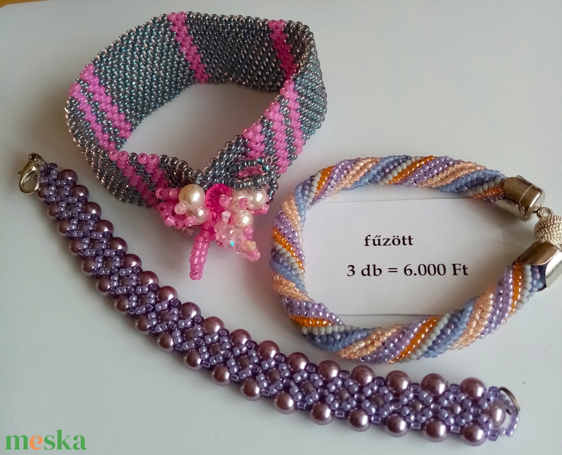 GYÖNGY KARKÖTŐK VÉGKIÁRUSÍTÁSA! 112-113-114-115. CSOMAG - ékszer - karkötő - gyöngyös karkötő - Meska.hu GYÖNGY KARKÖTŐK VÉGKIÁRUSÍTÁSA! 112-113-114-115. CSOMAG - ékszer - karkötő - gyöngyös karkötő - Meska.hu