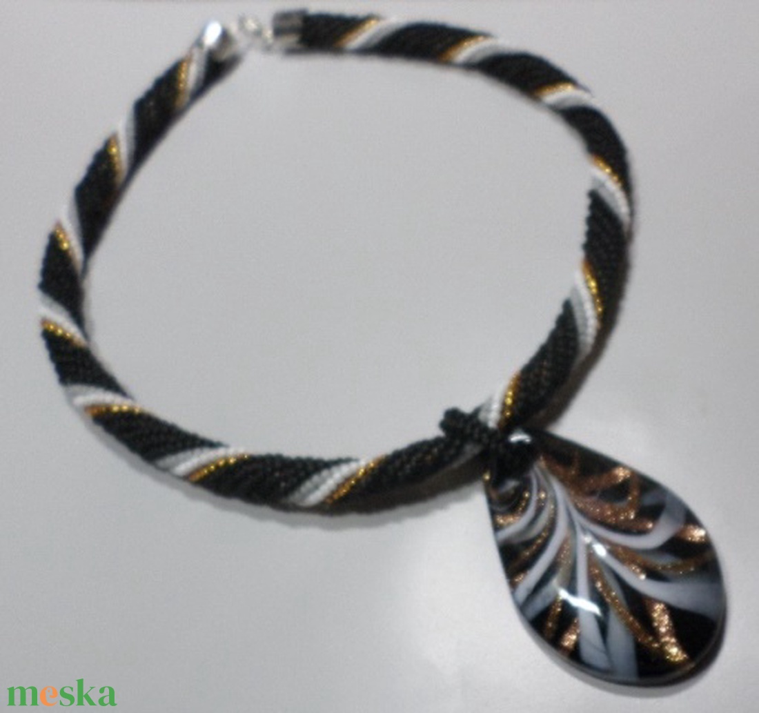 Elegáns Alkalmi ékszer Medállal - ékszer - nyaklánc - medálos nyaklánc - Meska.hu Elegáns Alkalmi ékszer Medállal - ékszer - nyaklánc - medálos nyaklánc - Meska.hu