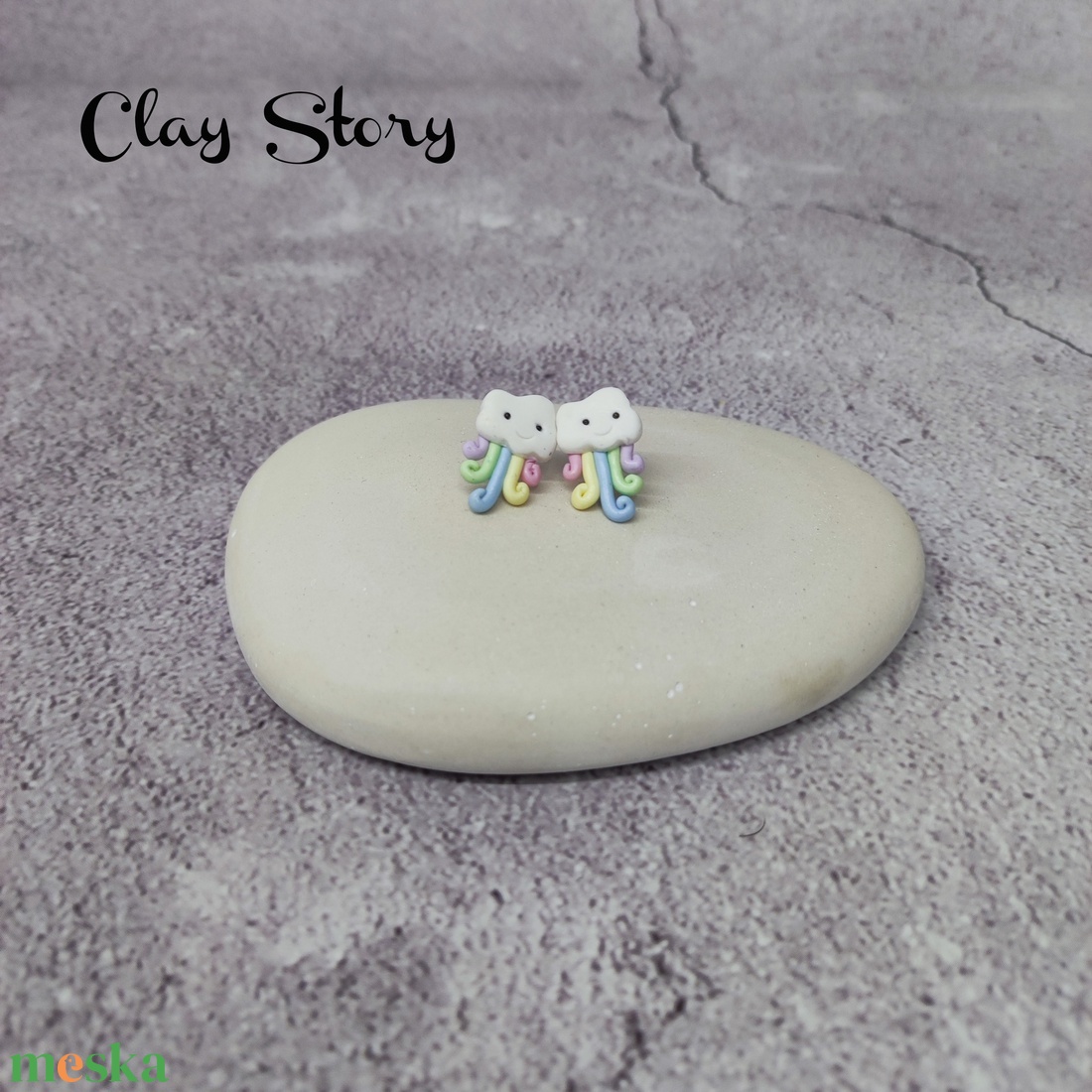 Szivárvány és felhő polymer clay fülbevaló/szivárványos felhő süthető gyurma füli - ékszer - fülbevaló - pötty fülbevaló - Meska.hu