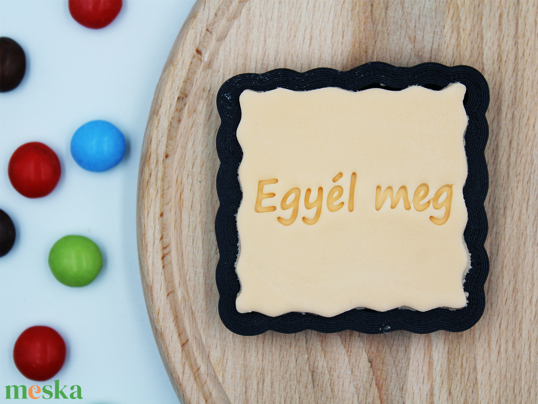 EGYÉL MEG vicces Sütikiszúró Fondanthoz Keszkhez Gyurmához - otthon & életmód - konyhafelszerelés, tálalás - sütés, főzés - sütikiszúró - Meska.hu EGYÉL MEG vicces Sütikiszúró Fondanthoz Keszkhez Gyurmához - otthon & életmód - konyhafelszerelés, tálalás - sütés, főzés - sütikiszúró - Meska.hu