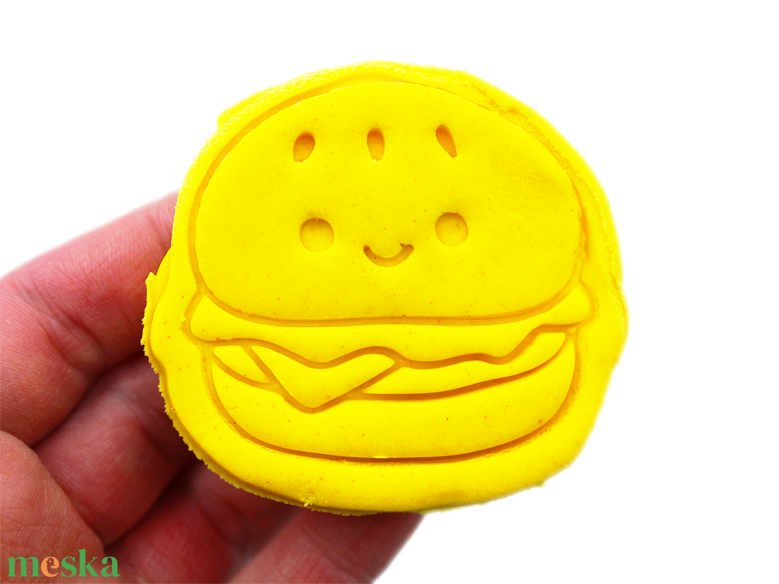 Cuki Hamburger Sütikiszúró mini 6 cm-es Kekszekhez PICIMICIK Termékcsalád Kaja - otthon & életmód - konyhafelszerelés, tálalás - sütés, főzés - sütikiszúró - Meska.hu Cuki Hamburger Sütikiszúró mini 6 cm-es Kekszekhez PICIMICIK Termékcsalád Kaja - otthon & életmód - konyhafelszerelés, tálalás - sütés, főzés - sütikiszúró - Meska.hu