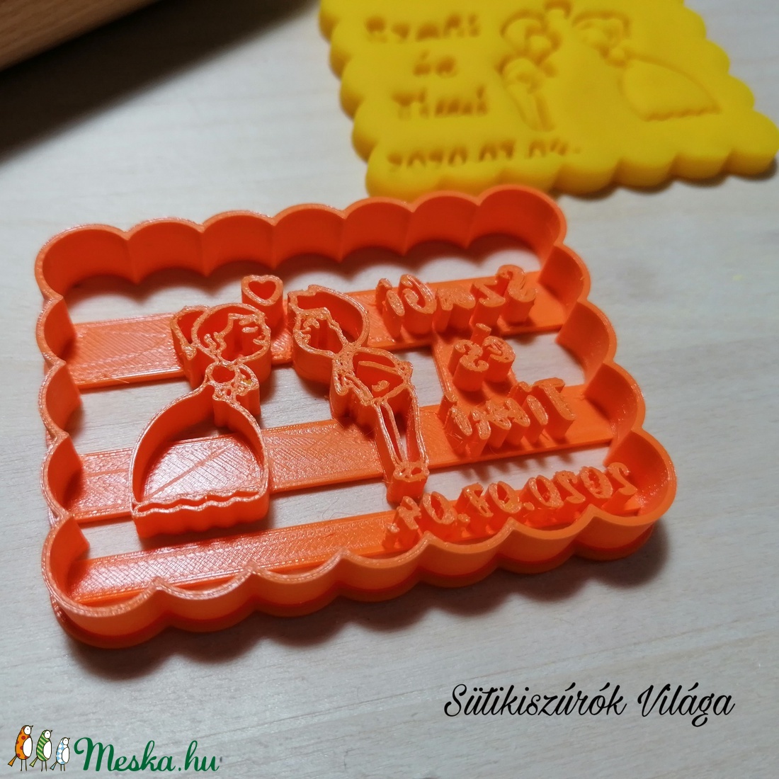Egyedi esküvői sütikiszúró - keksz, mézeskalács, linzer sütemény szaggató  -  - Meska.hu