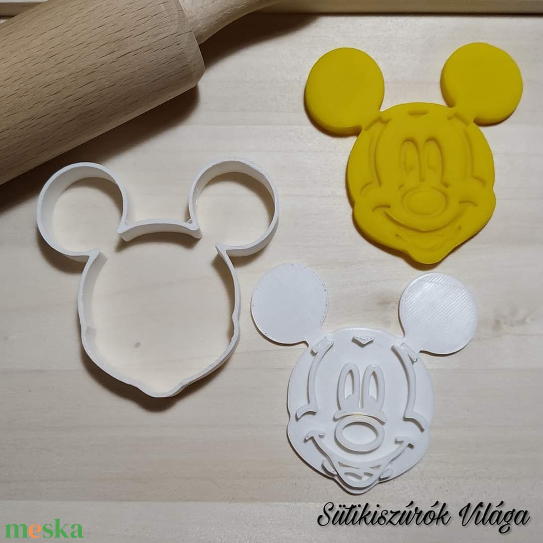 Mickey egér fej - süteménykiszúró forma, sütipecsét. Linzer, mézeskalács, keksz kiszúró - otthon & életmód - konyhafelszerelés, tálalás - sütés, főzés - sütikiszúró - Meska.hu Mickey egér fej - süteménykiszúró forma, sütipecsét. Linzer, mézeskalács, keksz kiszúró - otthon & életmód - konyhafelszerelés, tálalás - sütés, főzés - sütikiszúró - Meska.hu