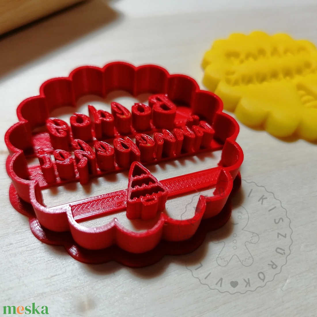 Boldog ünnekepeket feliratos, karácsonyfás - süteménykiszúró forma, sütipecsét. Linzer, mézeskalács, keksz kiszúró - otthon & életmód - konyhafelszerelés, tálalás - sütés, főzés - sütikiszúró - Meska.hu Boldog ünnekepeket feliratos, karácsonyfás - süteménykiszúró forma, sütipecsét. Linzer, mézeskalács, keksz kiszúró - otthon & életmód - konyhafelszerelés, tálalás - sütés, főzés - sütikiszúró - Meska.hu