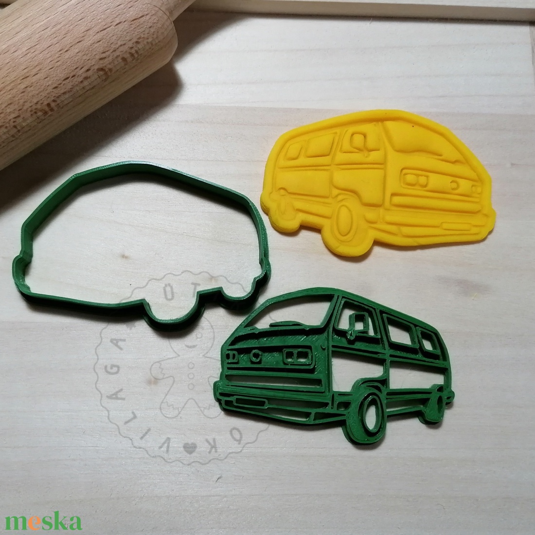 VW T3 kisbusz - süteménykiszúró forma, sütipecsét. Linzer, mézeskalács, keksz kiszúró - otthon & életmód - konyhafelszerelés, tálalás - sütés, főzés - sütikiszúró - Meska.hu VW T3 kisbusz - süteménykiszúró forma, sütipecsét. Linzer, mézeskalács, keksz kiszúró - otthon & életmód - konyhafelszerelés, tálalás - sütés, főzés - sütikiszúró - Meska.hu