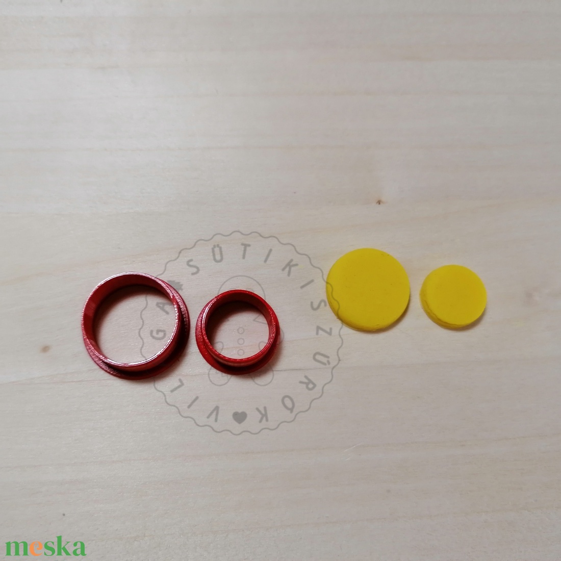 Kör alakú süthető gyurma kiszúrók - polymerclay, kiszúró, kellék - otthon & életmód - konyhafelszerelés, tálalás - sütés, főzés - sütikiszúró - Meska.hu Kör alakú süthető gyurma kiszúrók - polymerclay, kiszúró, kellék - otthon & életmód - konyhafelszerelés, tálalás - sütés, főzés - sütikiszúró - Meska.hu
