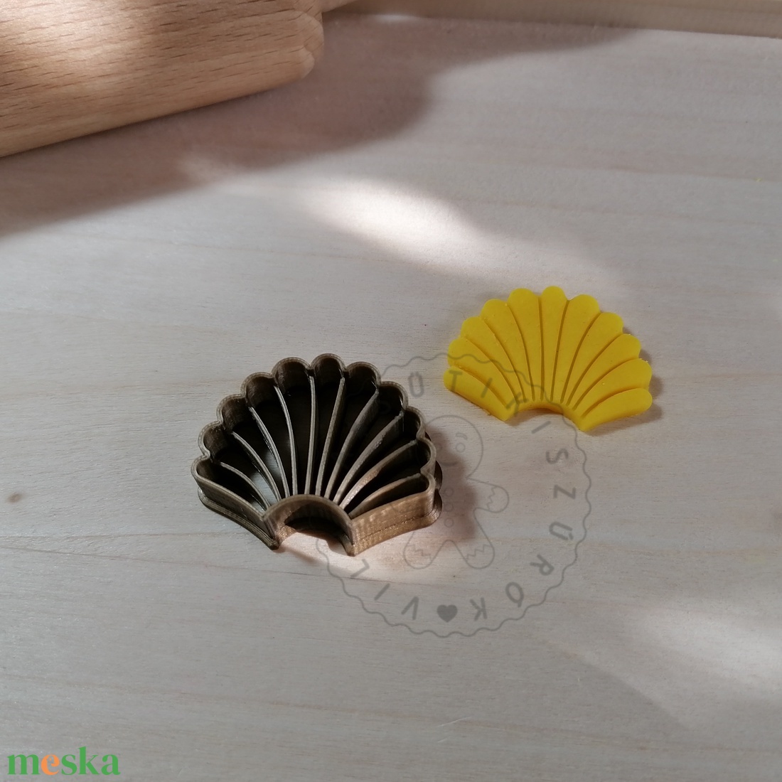 Legyező 1 (kagyló forma) süthető gyurma kiszúrók - polymerclay, kiszúró, kellék - otthon & lakás - konyhafelszerelés, tálalás - sütés, főzés - sütikiszúró - Meska.hu Legyező 1 (kagyló forma) süthető gyurma kiszúrók - polymerclay, kiszúró, kellék - otthon & lakás - konyhafelszerelés, tálalás - sütés, főzés - sütikiszúró - Meska.hu