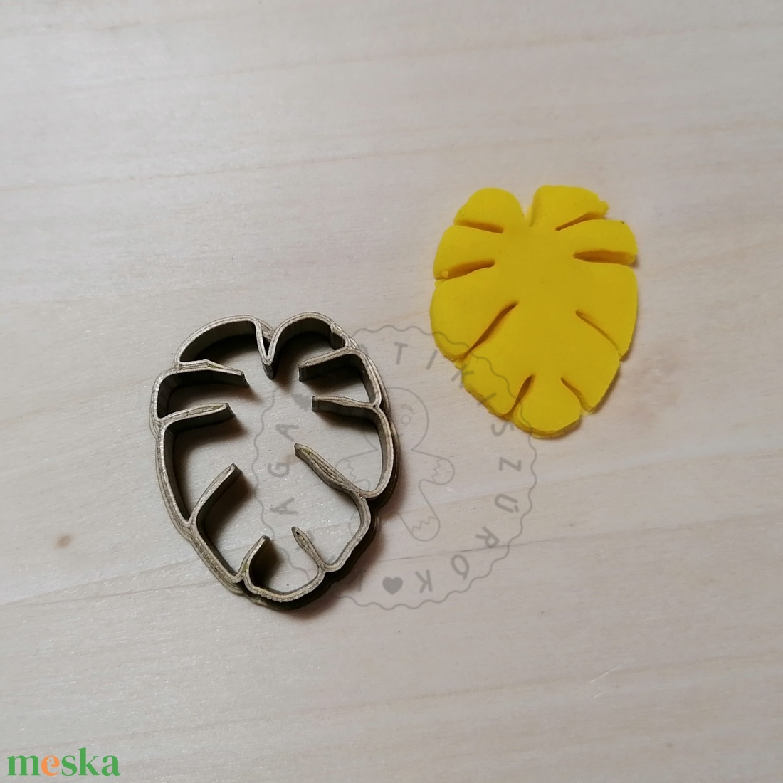 Monstera levél süthető gyurma kiszúrók - polymerclay, kiszúró, kellék - otthon & életmód - konyhafelszerelés, tálalás - sütés, főzés - sütikiszúró - Meska.hu