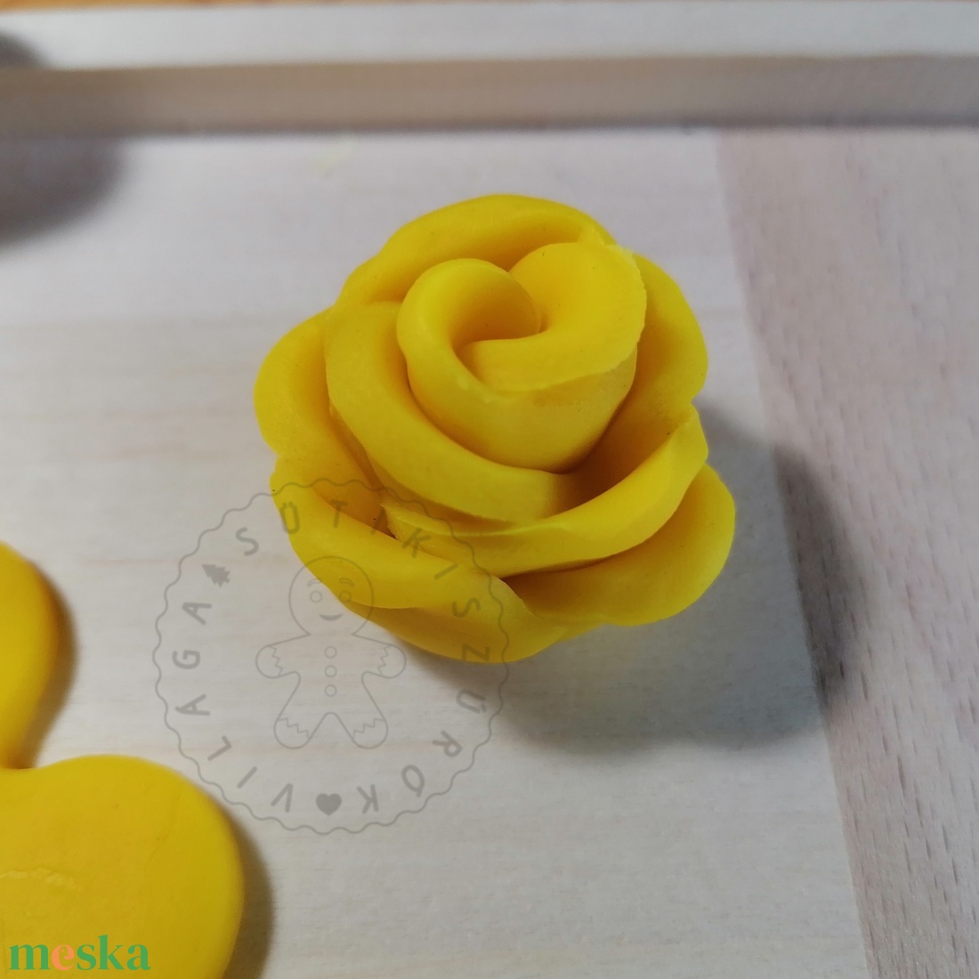 Rózsa készítő sablon süthető gyurma kiszúrók - polymerclay, kiszúró, kellék - otthon & életmód - konyhafelszerelés, tálalás - sütés, főzés - sütikiszúró - Meska.hu Rózsa készítő sablon süthető gyurma kiszúrók - polymerclay, kiszúró, kellék - otthon & életmód - konyhafelszerelés, tálalás - sütés, főzés - sütikiszúró - Meska.hu
